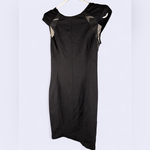 Ted Baker Dresses & Skirts - Ted Baker Elegant Black Dress